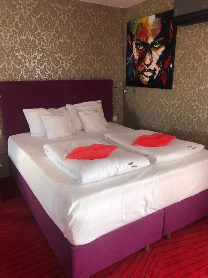 Axel Boutique Jacuzzi & Sauna Dziwnów エクステリア 写真